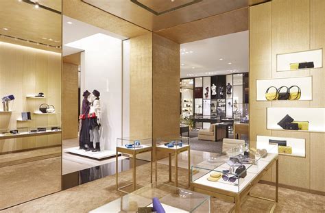 chanel boutique dubai mall.